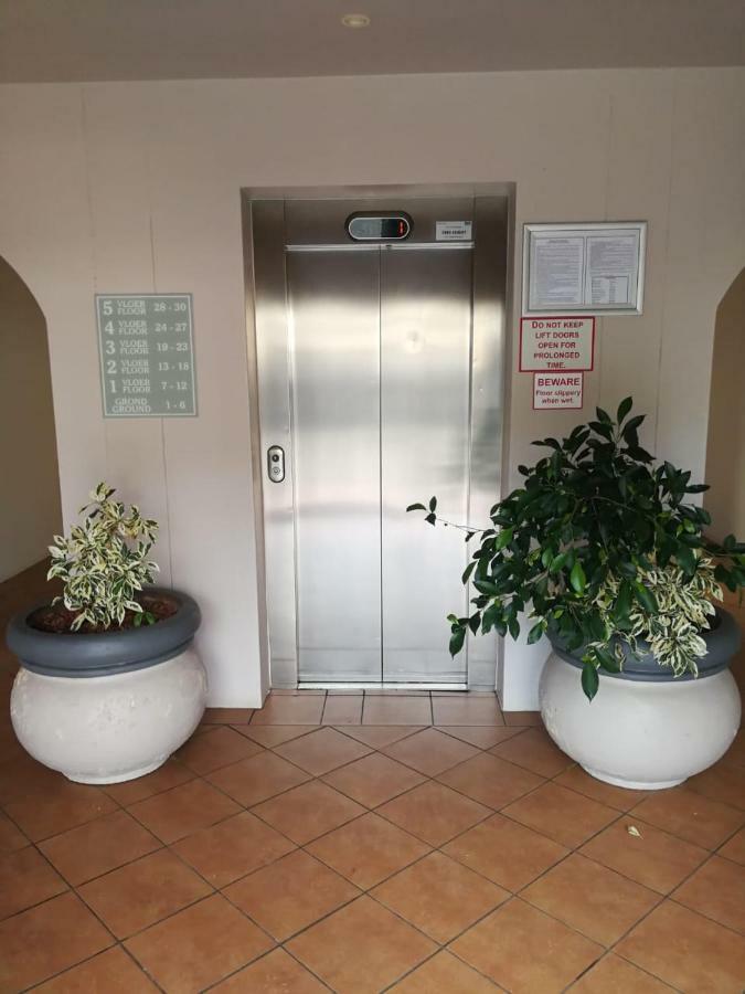 Appartement 11 Portobelo à Mossel Bay Extérieur photo